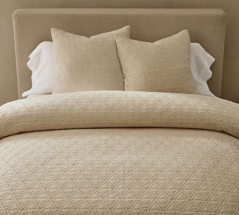 Diamond Matelasse Duvet Cover - Oatmeal, King/Cal. King