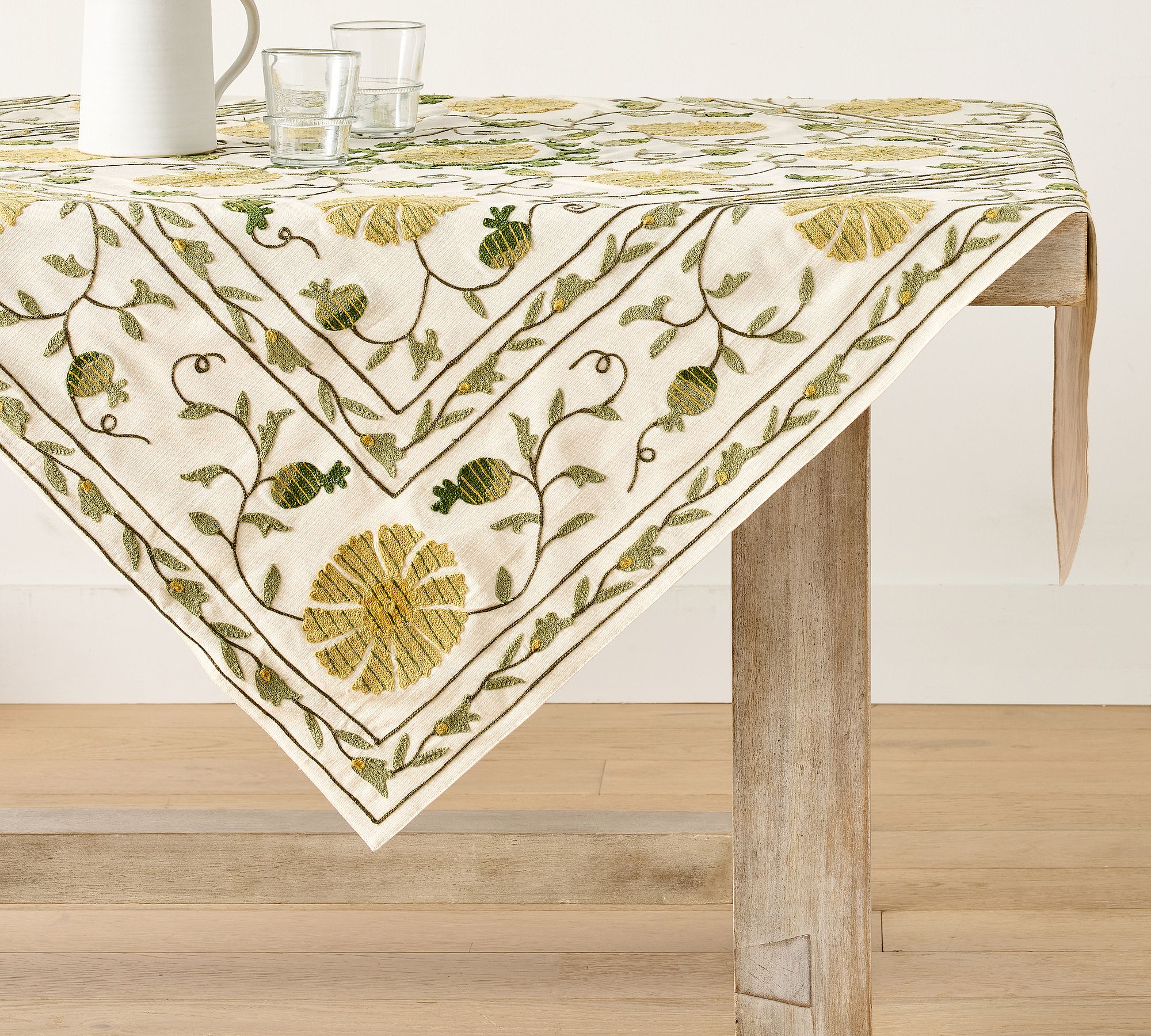 Wren Embroidered Cotton Table Throw