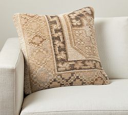 Merrin Handknotted Pillow Cover