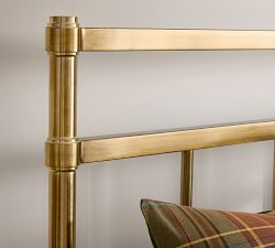 Everson Metal Bed