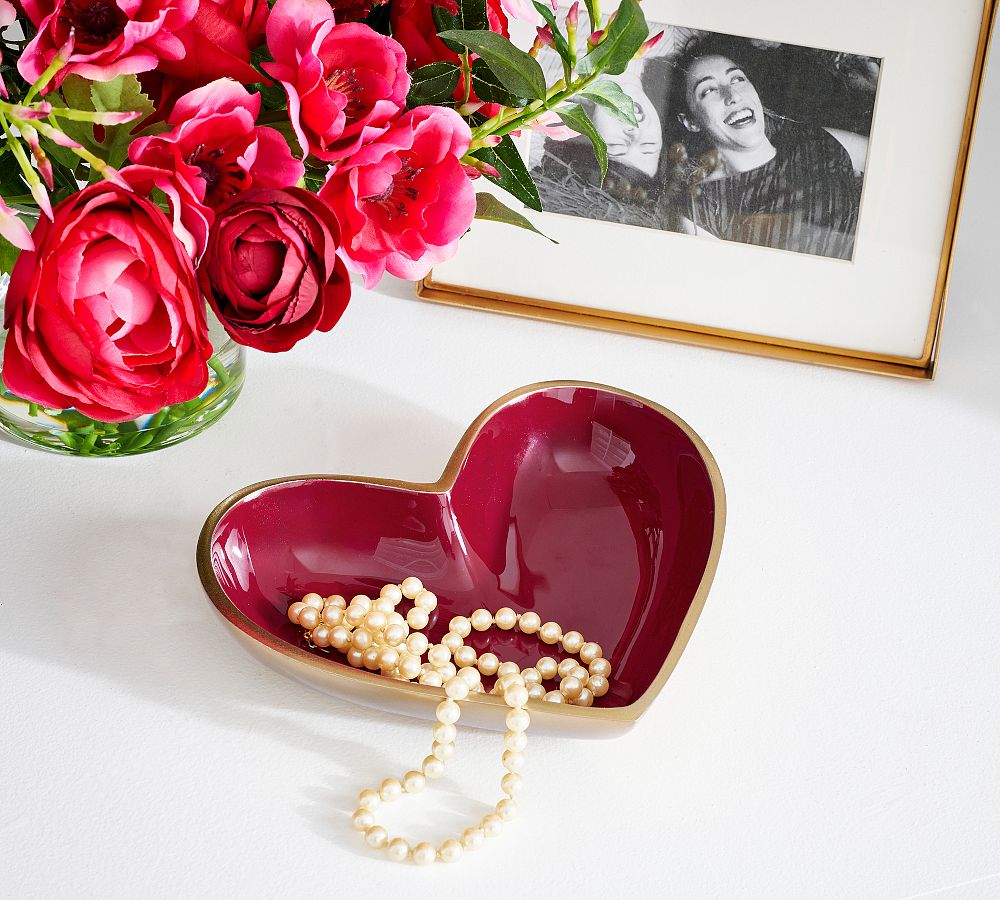 Red Heart Tray | Pottery Barn