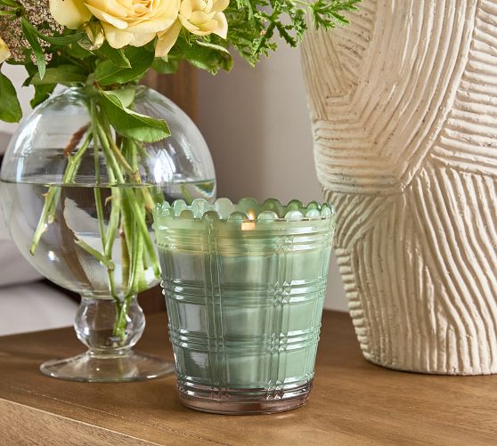 Scallop Glass Candle - Fig Grove & Thyme