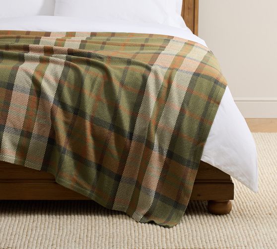 Winslow Plaid Blanket