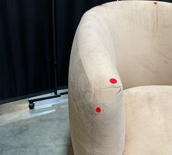 Open Box: Payton Swivel Chair - Performance Everydayvelvet™ Camel