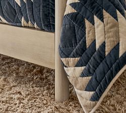 Cayman Canopy Bed