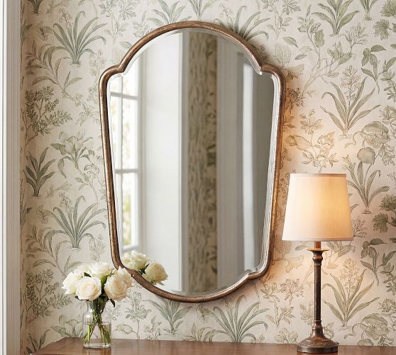 Naomi Mirror