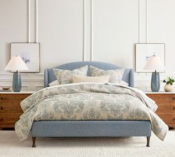 Emery Ceramic Table Lamp (27")