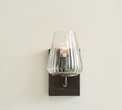 Sylvie Glass Single Sconce (9")
