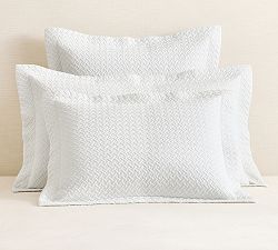 400-Thread-Count Sateen Quilted Sham