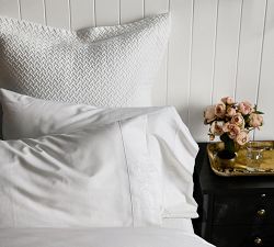 400-Thread-Count Sateen Quilted Sham
