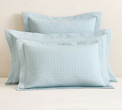 400-Thread-Count Sateen Quilt