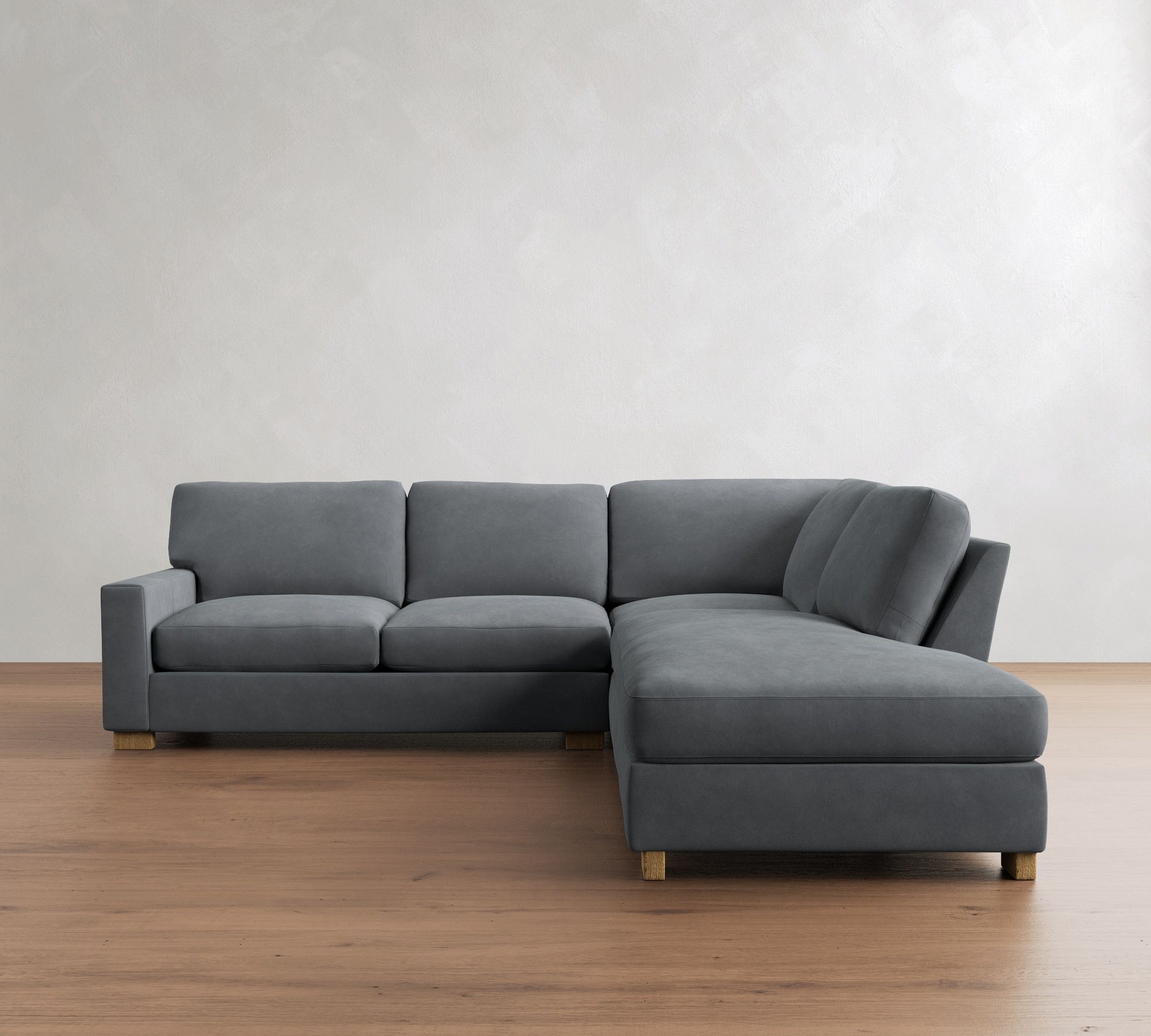 Turner Square Arm Leather 3-Piece Bumper Sectional (106"&ndash;111")