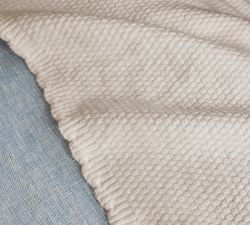 Mini Scallop Edge Blanket
