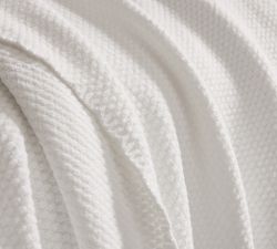 Mini Scallop Edge Blanket