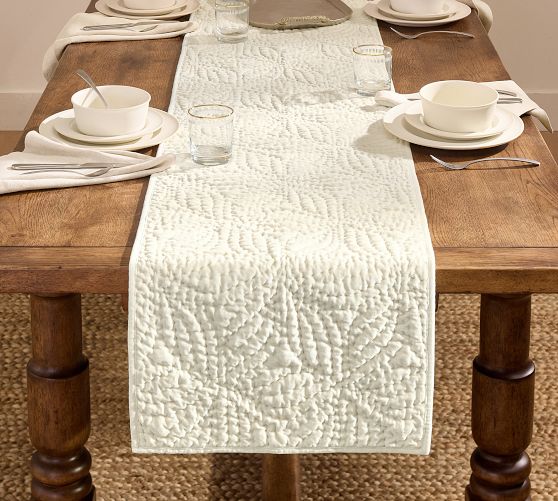 Follette Velvet Table Runner