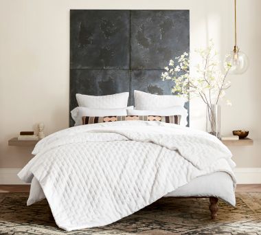 Astoria Bliss Bedroom