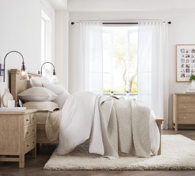 Farmhouse Wheaton Bedroom