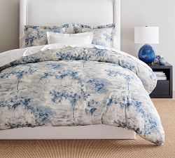 Serged Rug Swatch - Free Returns Within 30 Days