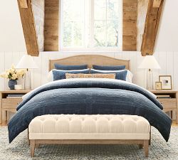 Edgewood Tufted Upholstered Bench (54")