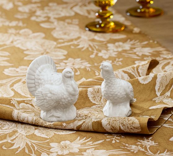 Figural Turkey Stoneware Salt & Pepper Shakers