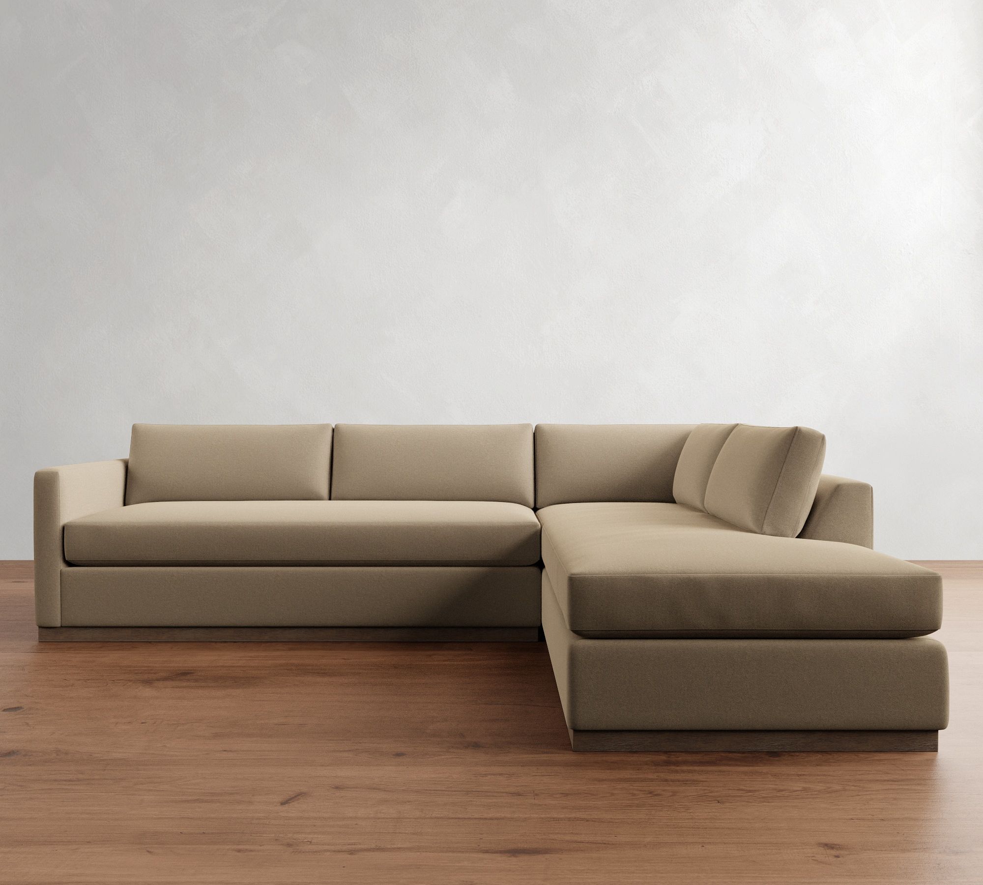 Carmel Slim Arm Wood Base Return Bumper Sectional (112"&ndash;124") - thumbnail 6