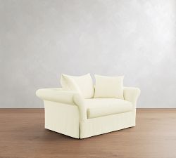 Windsor Slipcovered Sofa (61"&ndash;121")