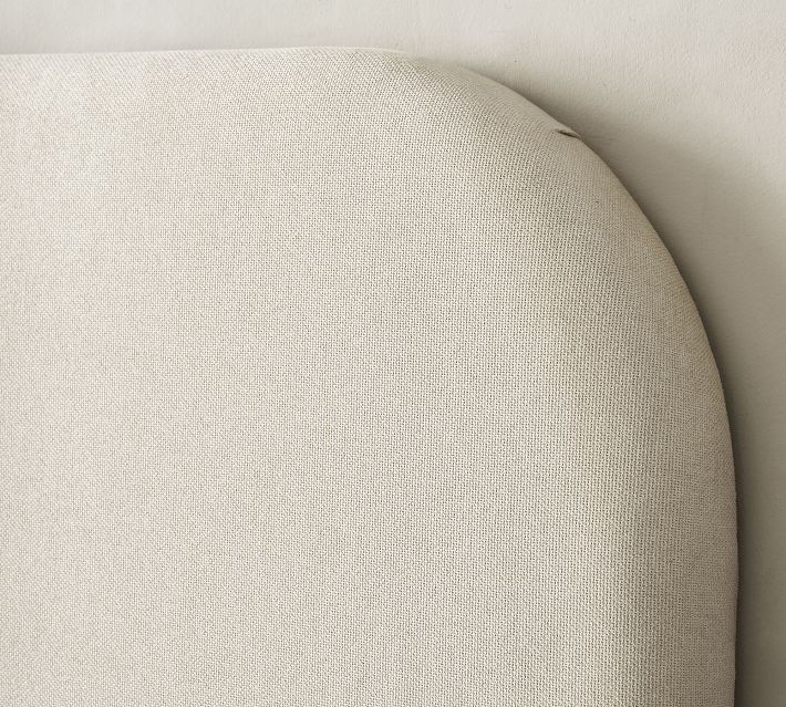 Hampton Upholstered Crowned Bed | Pottery Barn