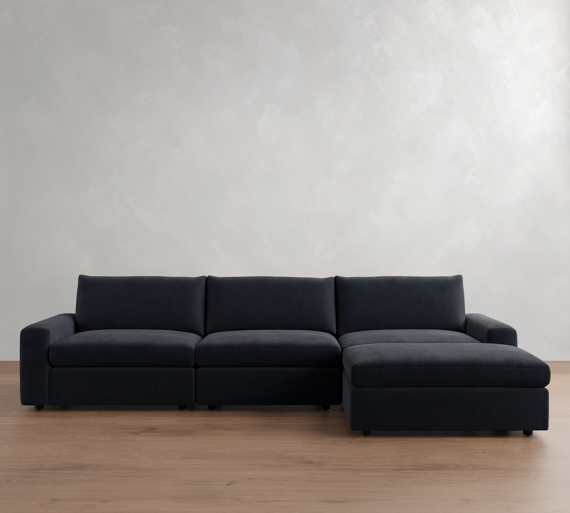 Sierra Leather Modular Chaise Sectional (147")