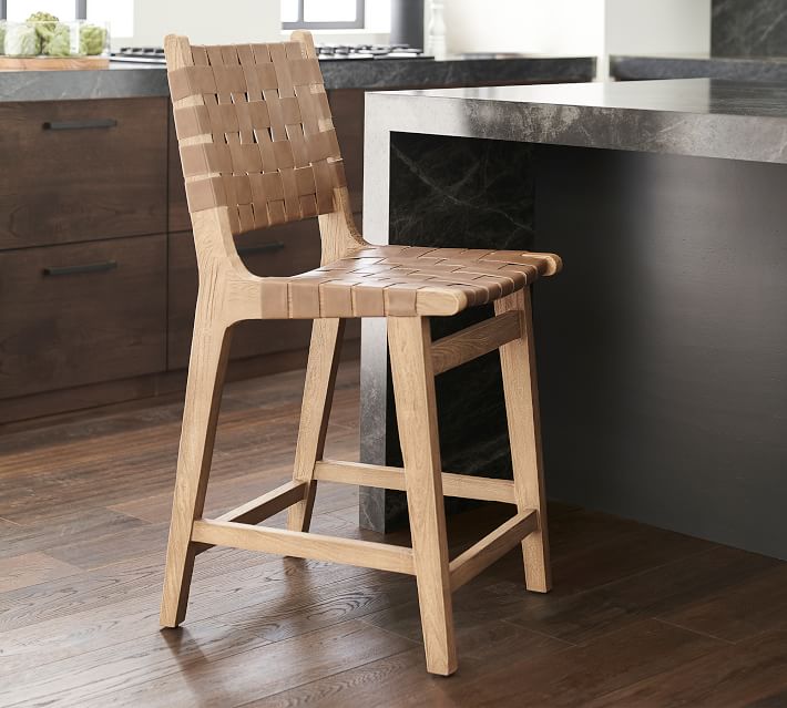 本革スツール～Woven leather stool～ Fenton Woven Leather Barstool - Elegant Seating | Pottery Barn