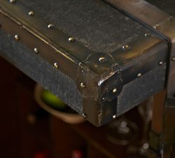 Ludlow Trunk Bar Cabinet (44.5")