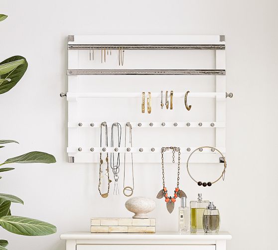 ポッタリーバーン アンティーク調 壁掛けジュエリーホルダー Wall-Mounted Jewelry Organizer | Pottery Barn