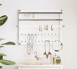 ポッタリーバーン アンティーク調 壁掛けジュエリーホルダー Wall-Mounted Jewelry Organizer | Pottery Barn