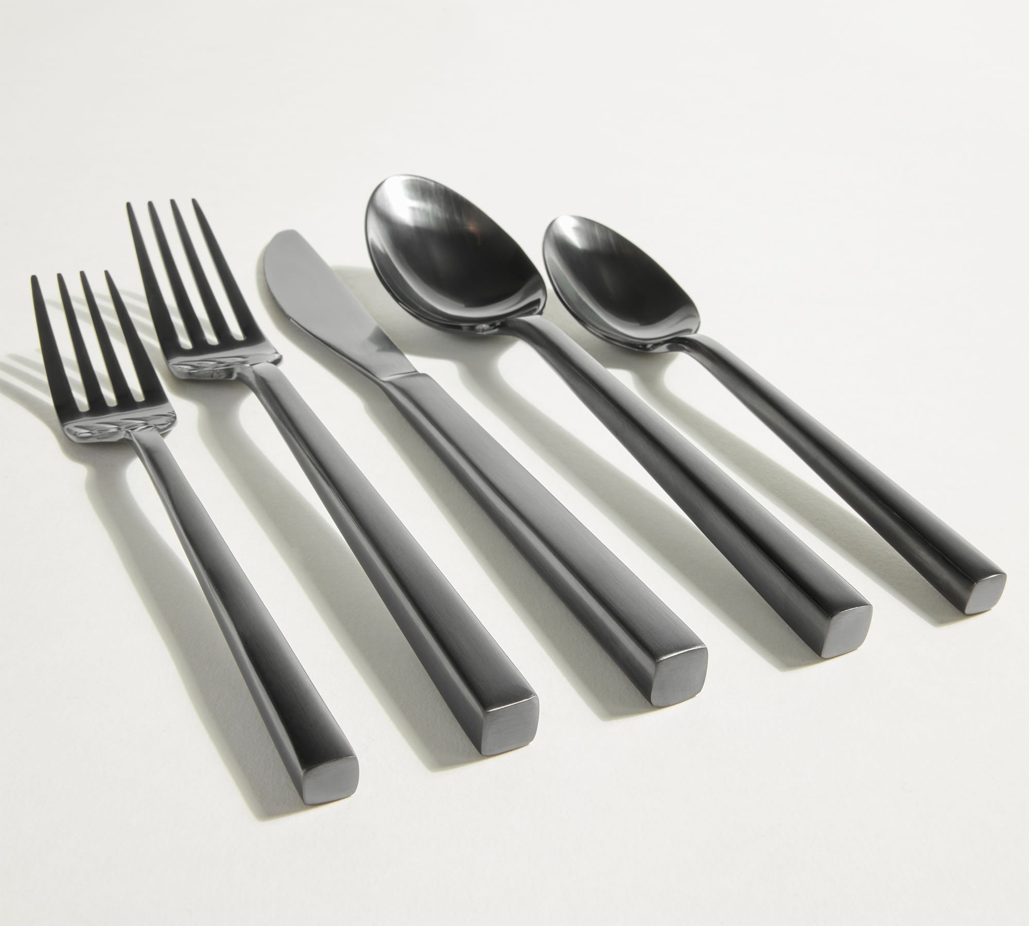 Luna Flatware Sets - thumbnail 4