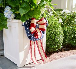 Liberty Outdoor Burlap Bow
