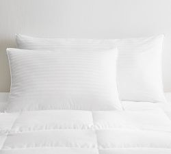 Classic 550 FP White Down Chamber Gusset Pillow Cover