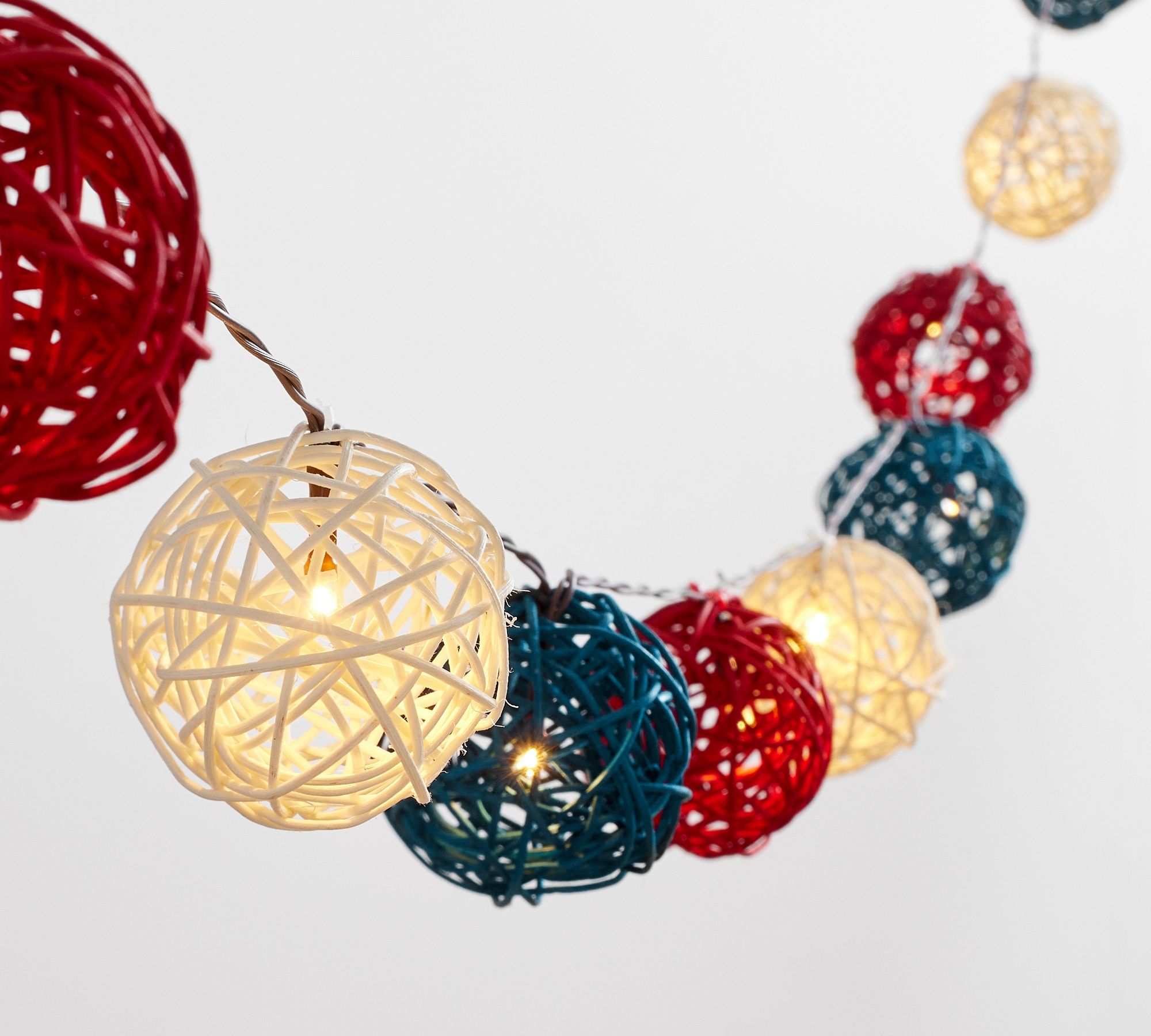 Americana Rattan String Lights