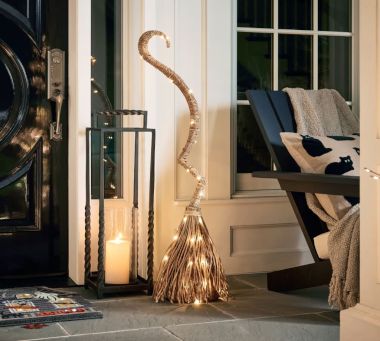 Lit Decor