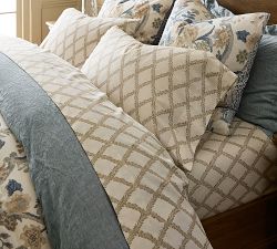 Kravet Woodland Scroll Sheet Set