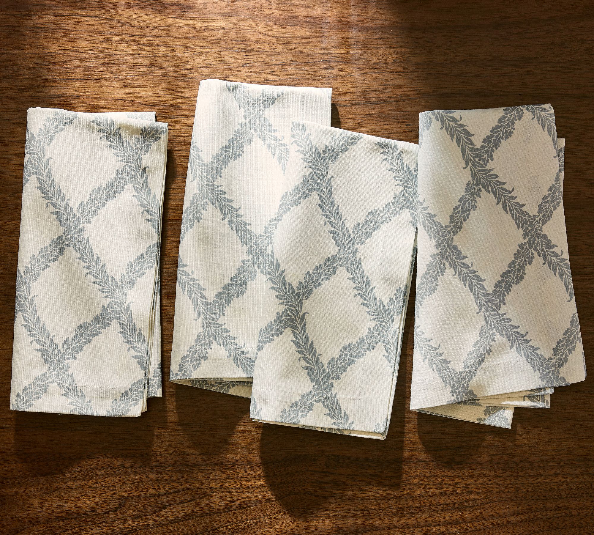 Kravet Woodland Scroll Cotton/Linen Napkins - Set of 4