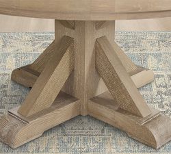 Benchwright Round Poker Table