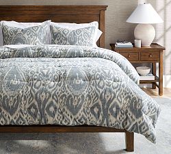 Open Box: Ikat Jacquard Comforter, Full/Queen - Blue