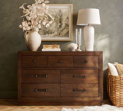Carter Milk Glass Table Lamp (30")