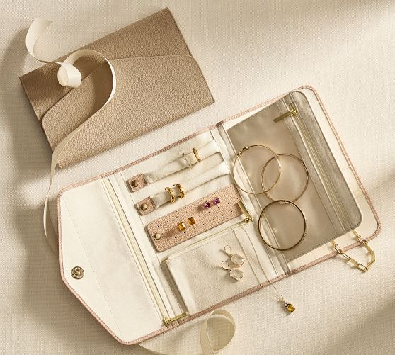 Quinn Travel Pouch
