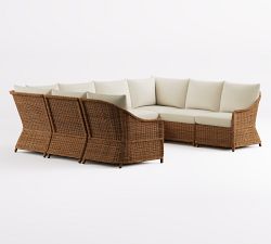 Westport Wicker 8-Piece U-Shaped Outdoor Sectional (127")