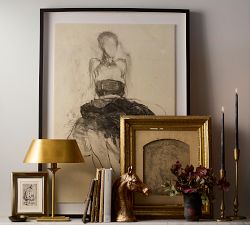 Femme Posture Framed Print