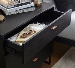 Hardy 3-Drawer Dresser (34")