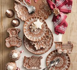Gingerbread Wreath Stoneware Serving Platter