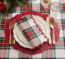 Stewart Plaid Scalloped Cotton Napkins - Set of 4