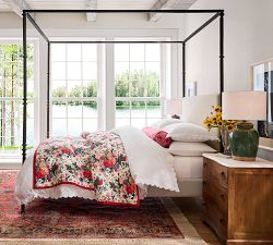Abigail Scalloped Textured Duvet Cover