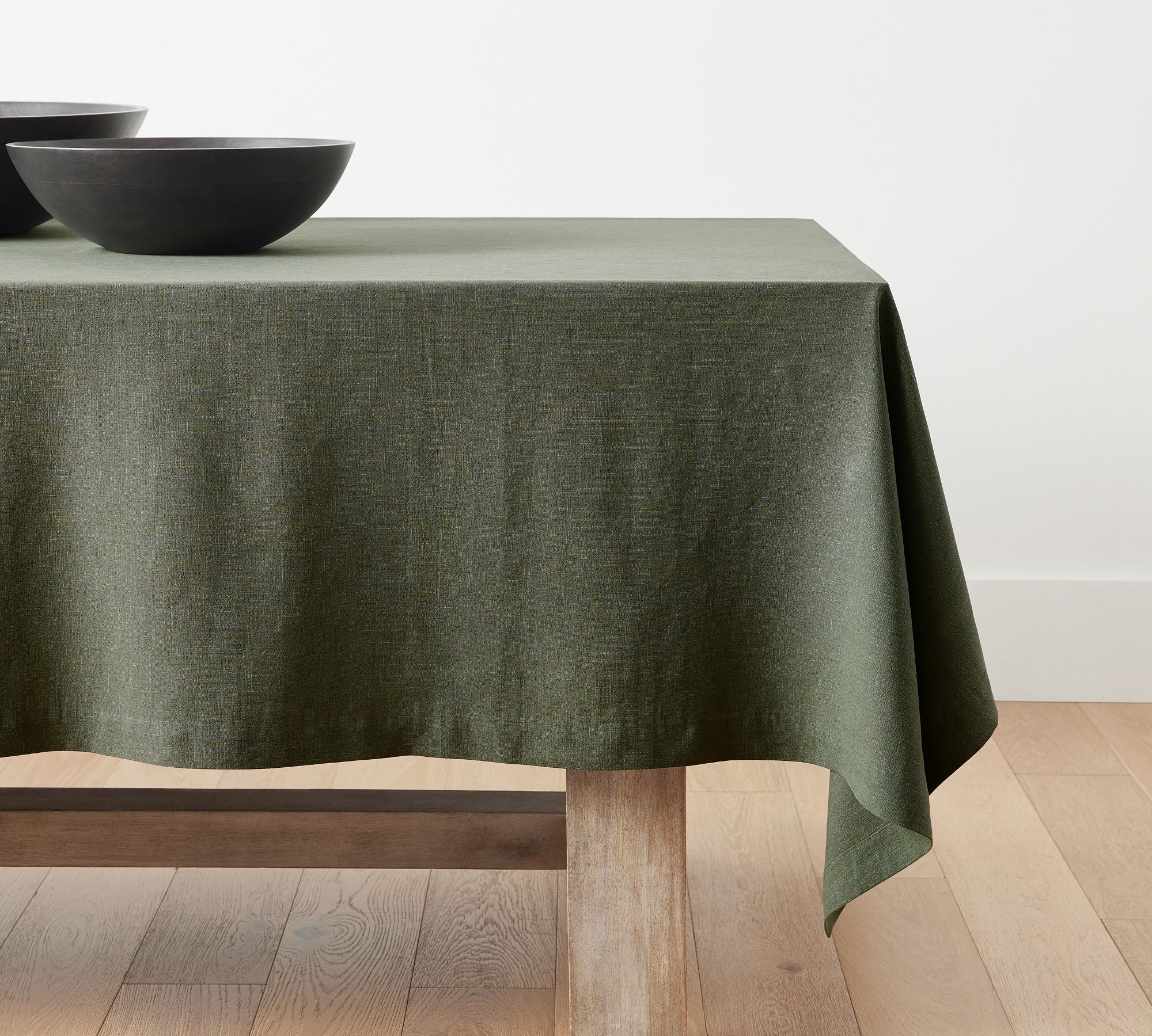 Mason Oversized Linen Tablecloth - thumbnail 5